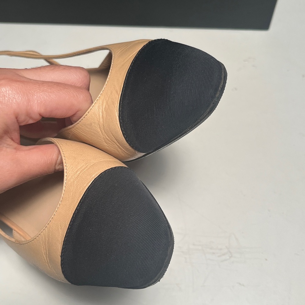 CHANEL Beige and Black Slingback Heels - Picture 2 of 13
